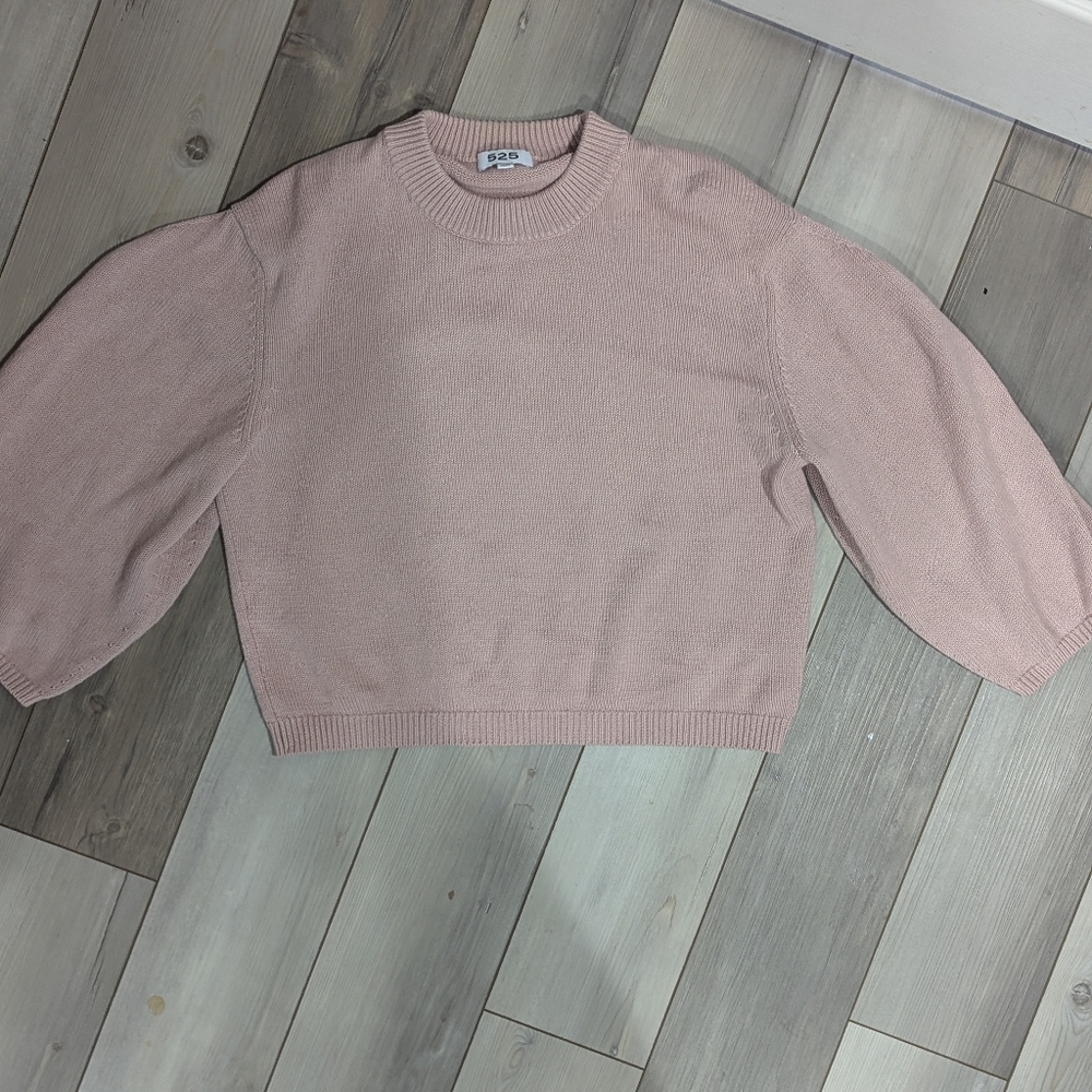 525 sweater